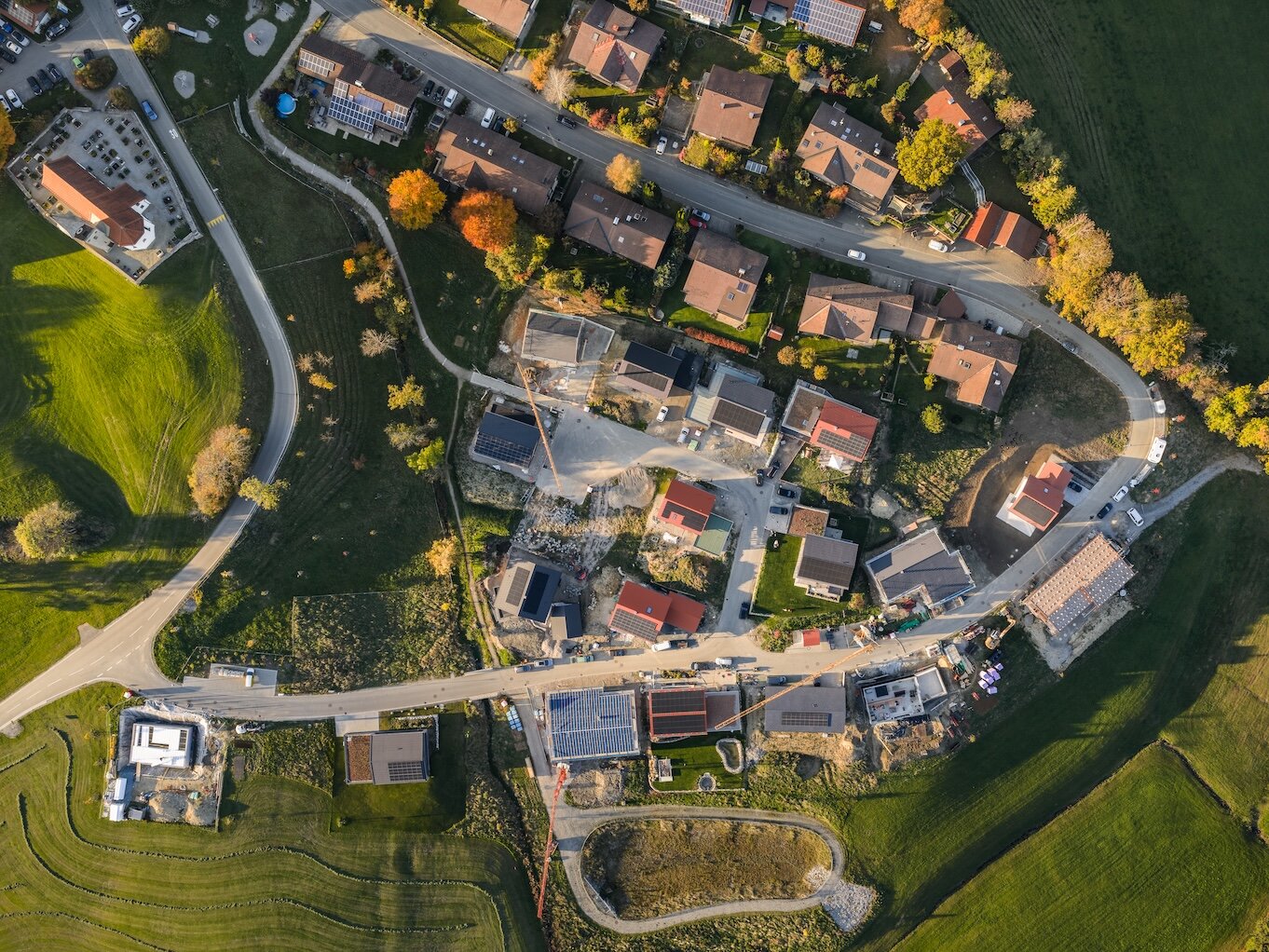 Akams Vogelperspektive oben